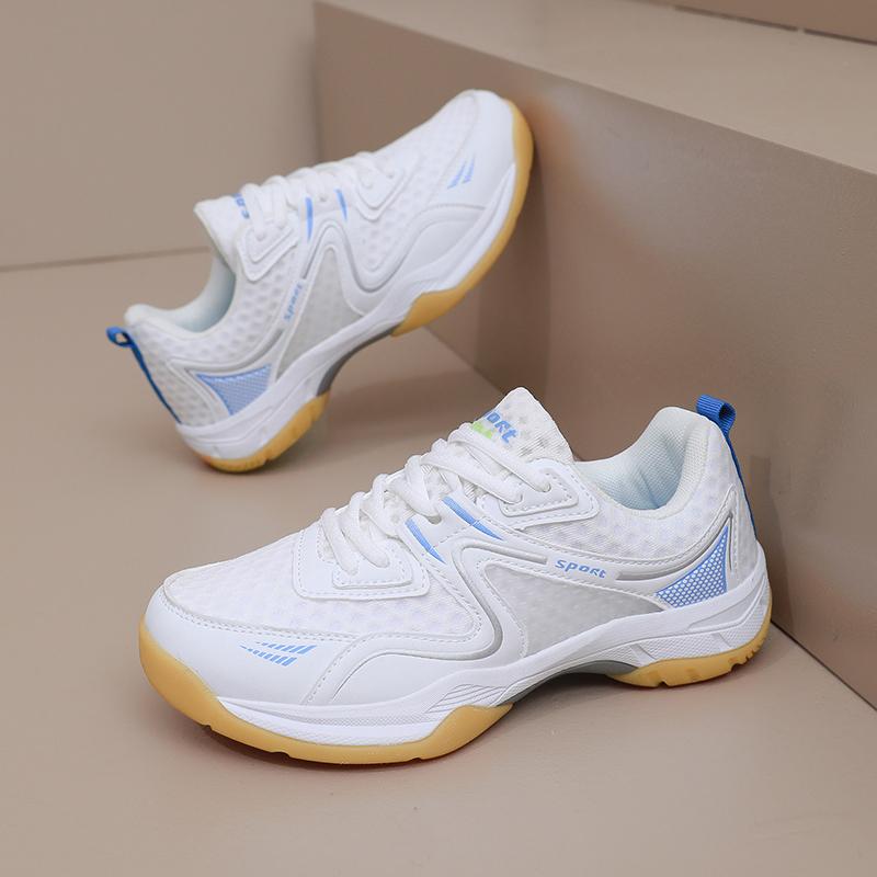 Breathable Men Badminton Shoes Lightweight Tennis Shoes Professional Training Sneakers Couple Anti Slip Volleyball Sport Shoes