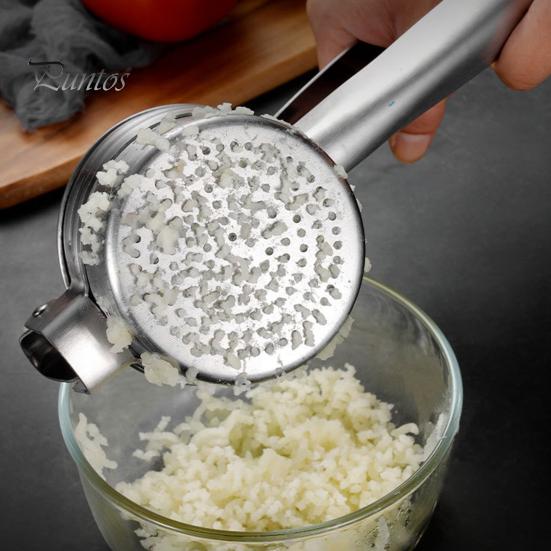 Vegetable Water Remover Stainless Steel Potato Ricer with T-shaped Handle, Handheld Manual Garlic Kitchen Gadget for Mashed Potatoes Press,