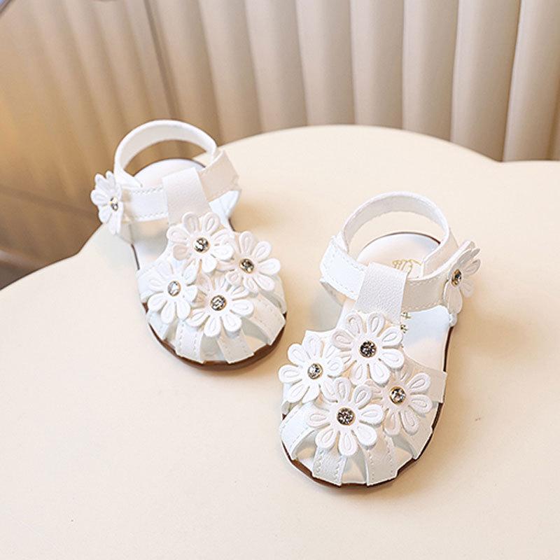 Mädchen Sandalen für den Sommer, rutschfest, Kunstleder, mit Prinzessinnenmuster und einfacher Passform