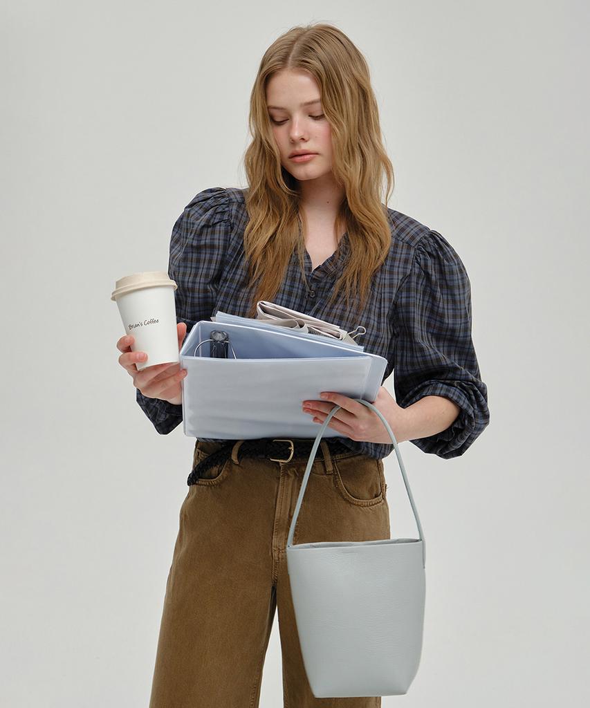 Nutnut Roe Mini Bucket Bag - Light Blue