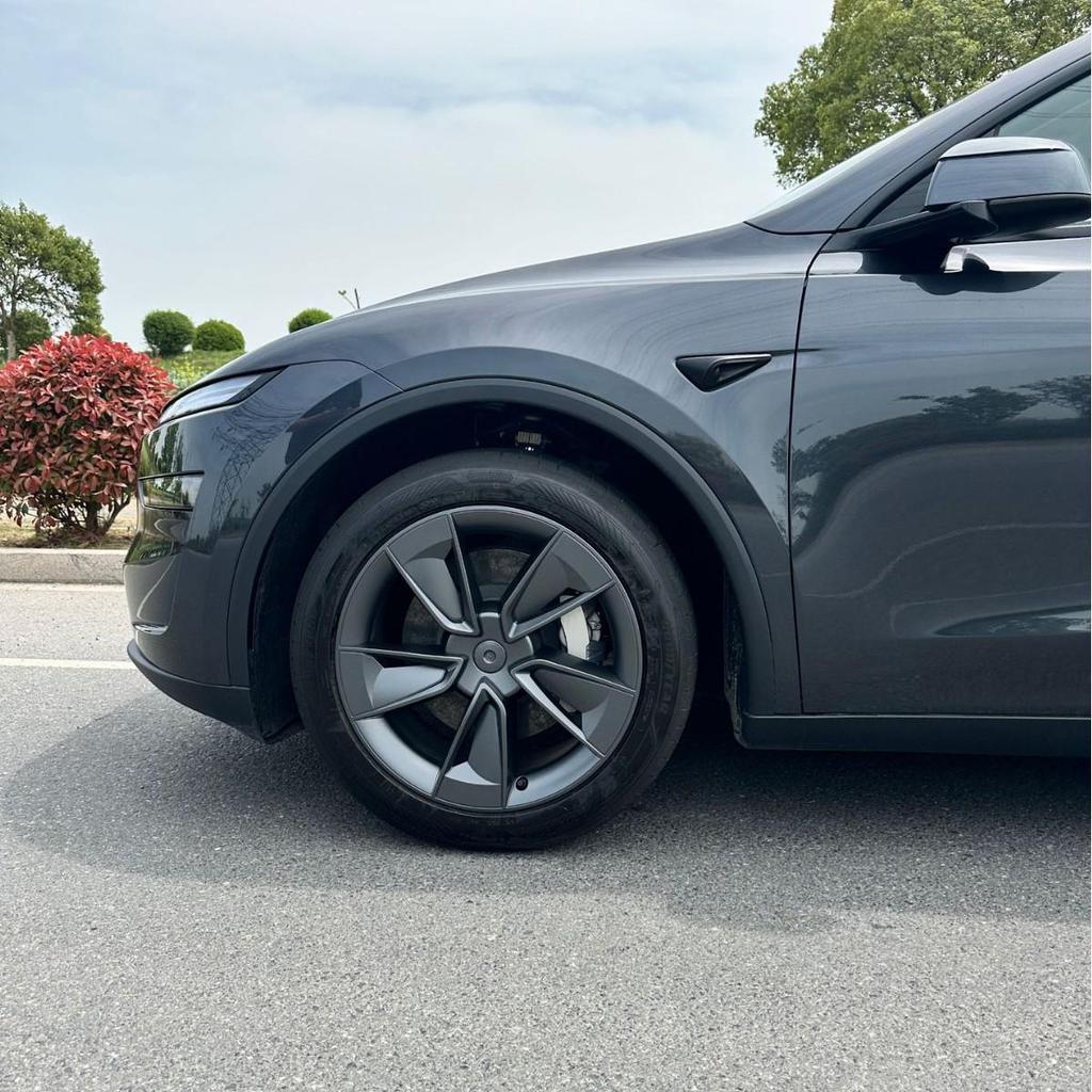 19-inch Wheel Hub Cover for Tesla Model Y - Anti-Scratch Protection Accessory