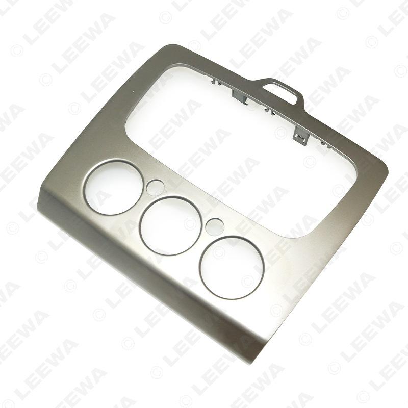 Ford Focus Audio Modification Faceplate & Panel Bracket