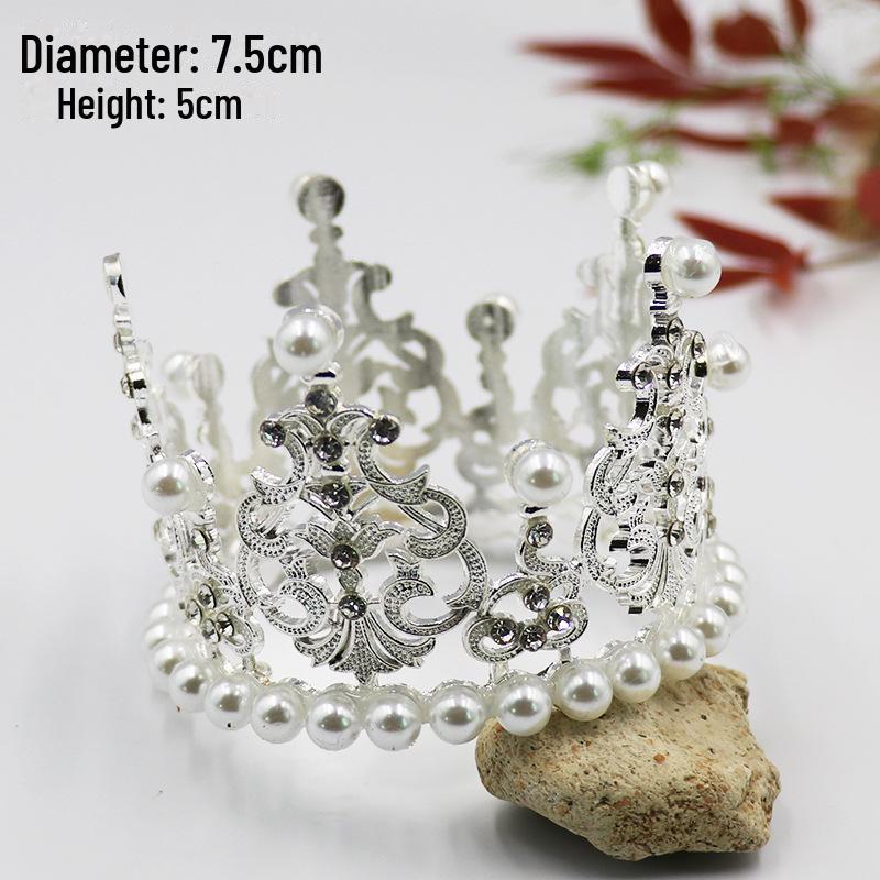 Queen Crown Cake Decoration with Lace, Pearls, and Baby's Breath for Birthdays