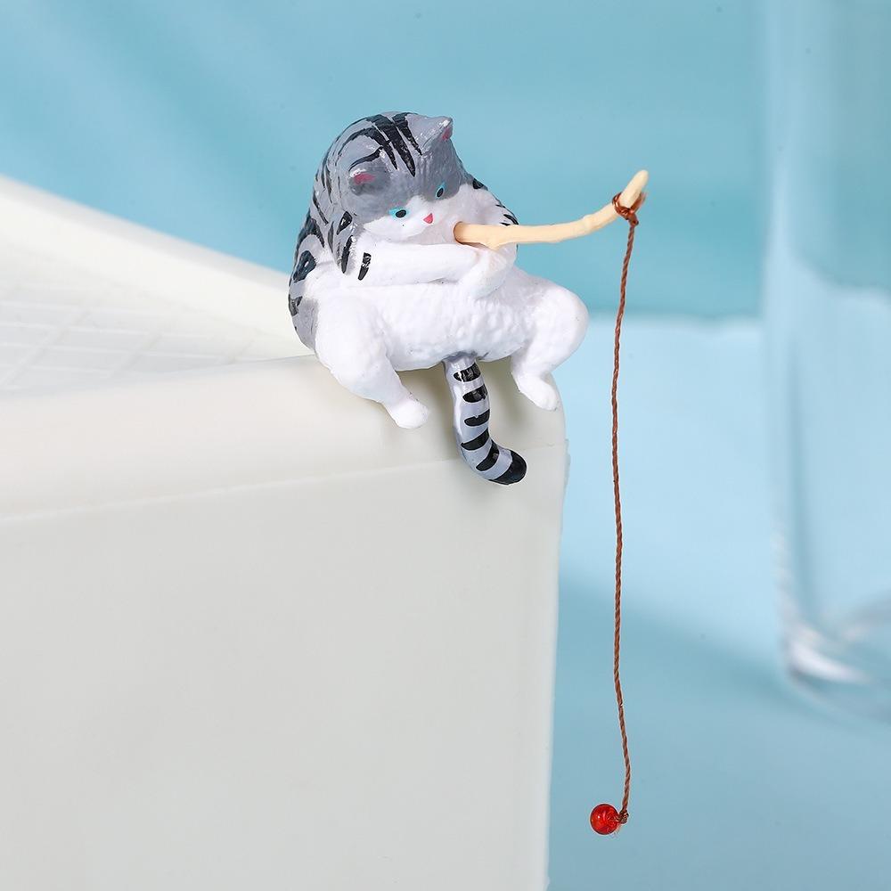 Cartoon Style Fish Tank Ornament Resin Mini Figurine New Fishing Cat Ornament  Landscaping