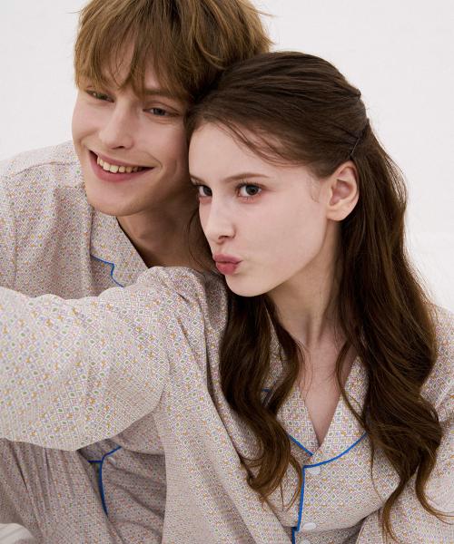 

[Dossy] Cotton-like Lillian Long-Sleeve Couple Pajama Set [Shipped from Korea] 100% Authentic M