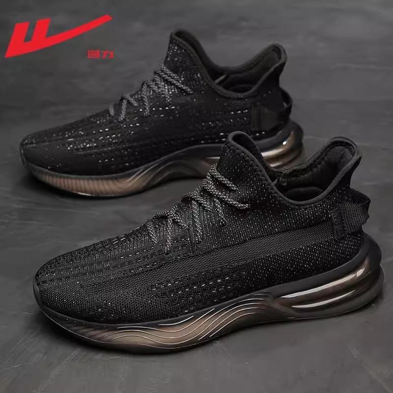 Breathable mesh thick sole solid color trendy and light black shoes men's new non-stuffy foot shoes