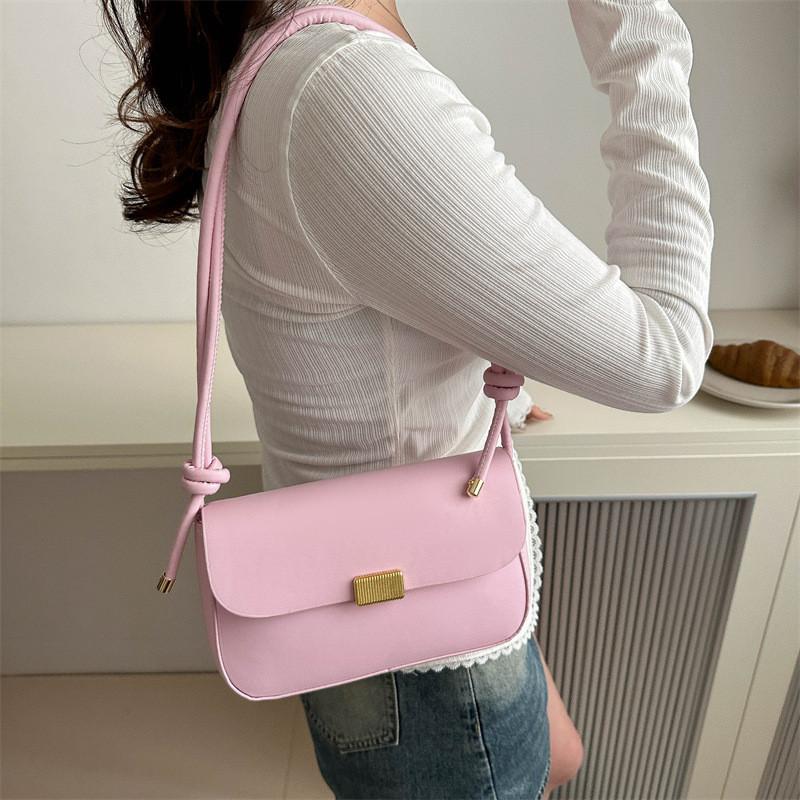 Trendy Retro Chic Small Square Bag For Women Perfect For Everyday Casual Use