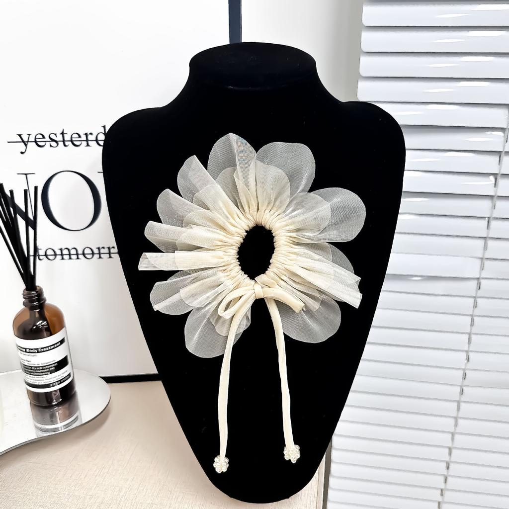 Multi-Layer Mesh Pleated Small Daisies Irregular Streamers Flower Decoration Corsage Headdress Wedding Dress Children'S Clothing Cloth Sticker