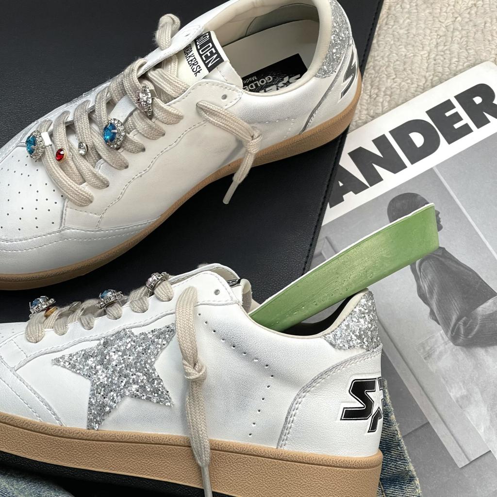New casual star shoes diamond polished and old flat-bottomed college style women's little white shoes