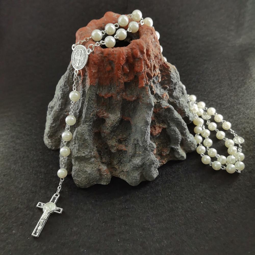 Fashion Handmade Necklace Ladies Imitation Vintage Style Zircon Rosary Beads With Cross Pendant Zircon