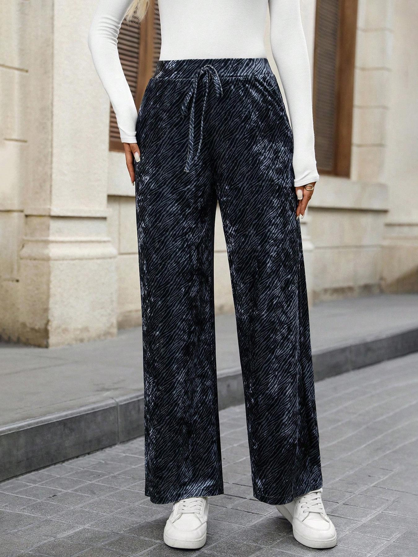 

Women s Plus Size Textured Fabric Straight-Leg Pants with Faux Drawstring Design XXXL темно-синий