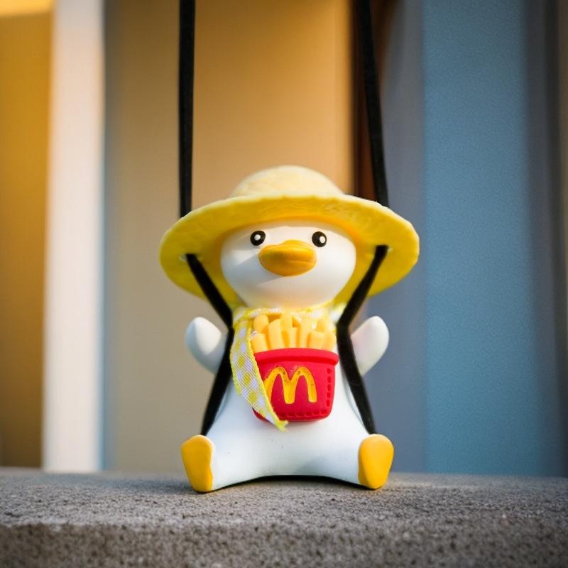 

Креативный маятник-подвеска для автомобиля в виде утки: Уникальный аксессуар для украшения салона автомобиля