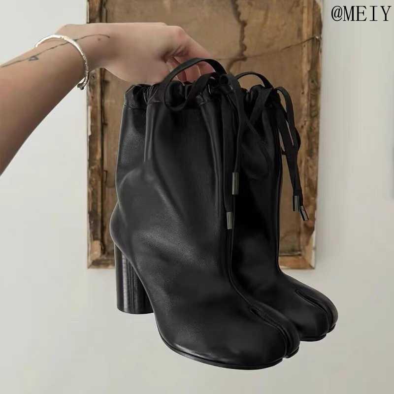 Cowhide version~ autumn and winter new wide tube lace-up split-toed pig's trotters boots women's genuine leather Korean version versatile western Mart