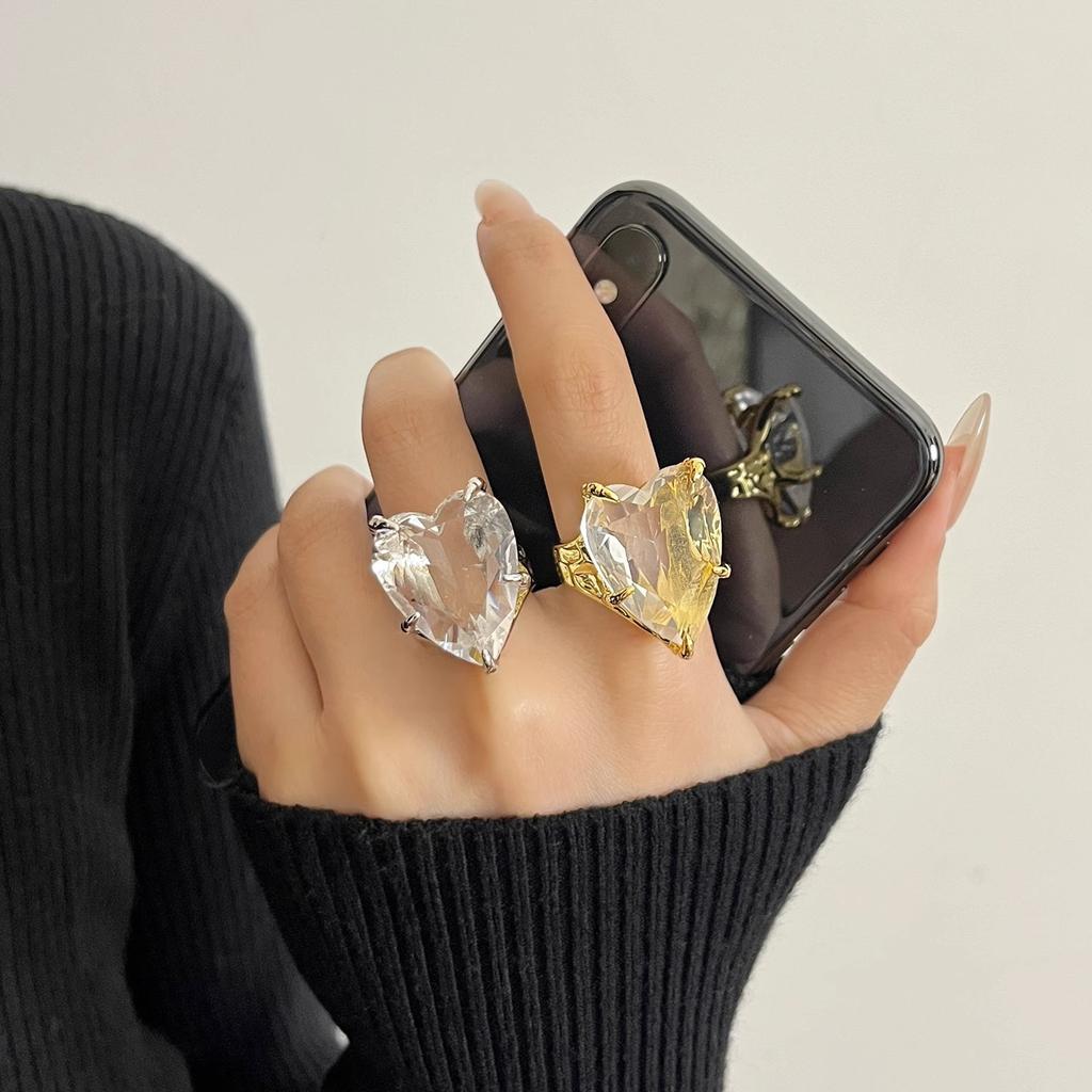 Large Heart Transparent Zircon Ring Exquisite Unique Creative Design Open Mouth Ring High-end Trendy Daily Jewelry