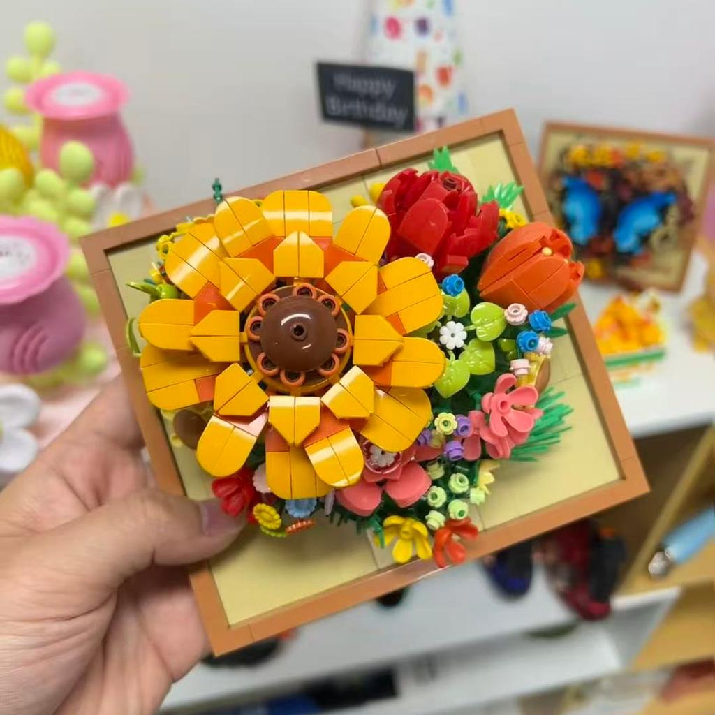 Eternal Vibrant Flower Building Block Photo Frame - Made Of Vibrant Multi-Colored Abs Plastic Home Decoration Novel Design Perfect For Home Decor