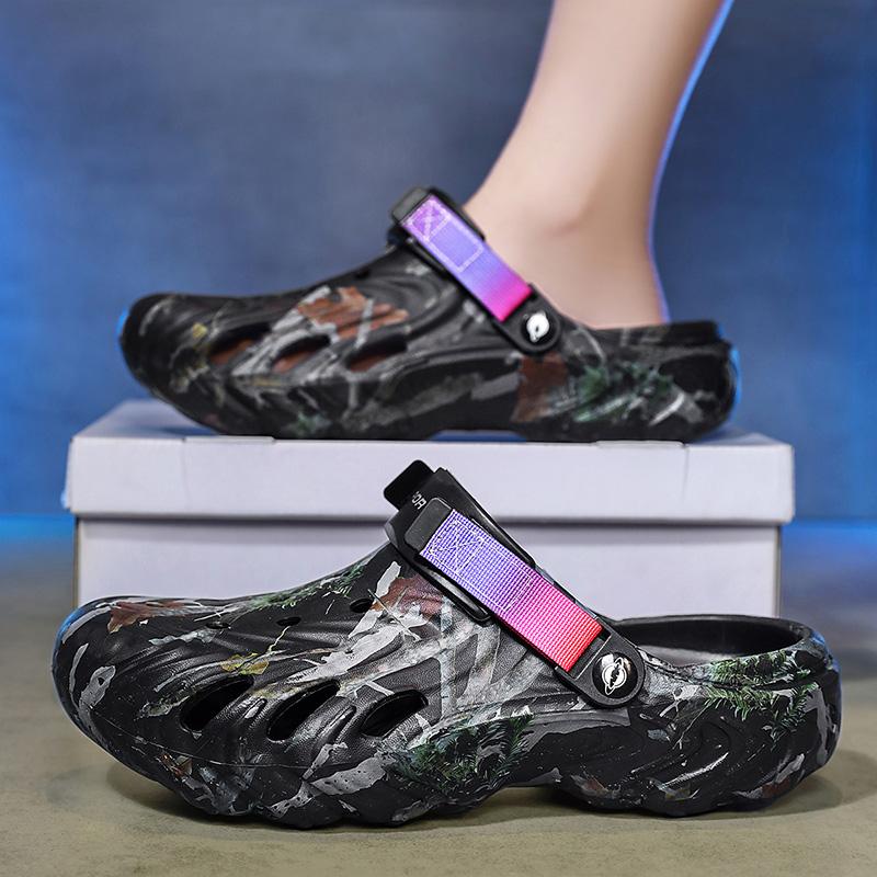 Plus Size 47 Summer Men Sandals Clogs Outdoor Garden Clogs Hole Shoes Male Casual Shoes Water Shoes Comfort Home Soft Slippers