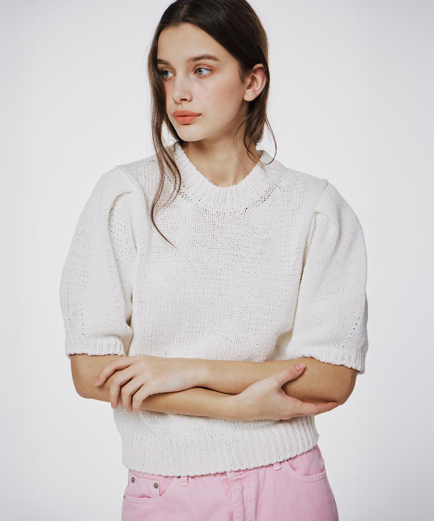 Opeundoeoseutyudio Heart Volume Knit Ivory