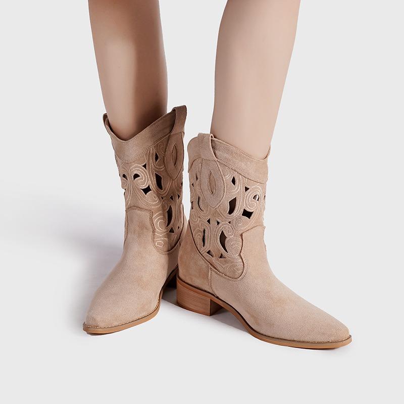 Flowering on the other side, new western cowboy boots embroidered hollow women's thick heel V-mouth knight boots women's retro short