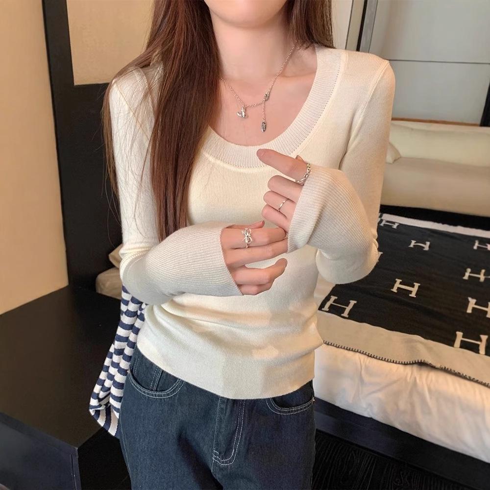 Korean Style Slim Fit U-Neck Long Sleeve Knitted Top for Women - Early Autumn 2024 Fashion Versatile Base Shirt