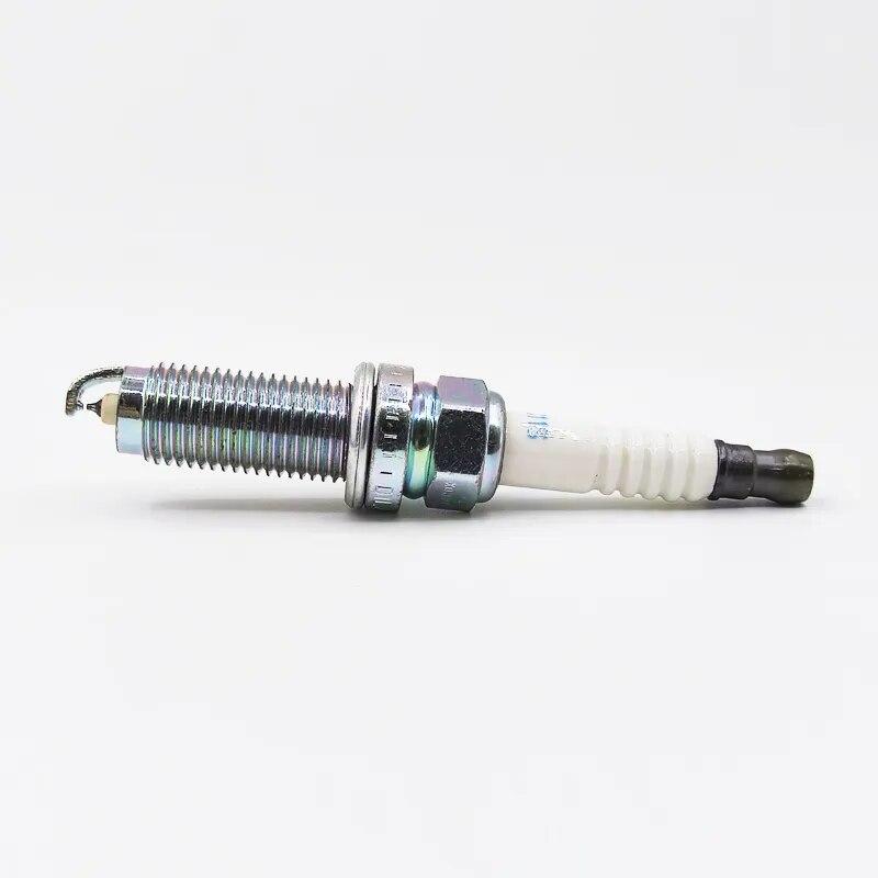 4/6ks DILZKAR7C11S Iridium zapalovací svíčky 12290-5R0-003 Pro 2015-2018 Honda Fit 1.5L DILZKAR7C-11S 90137 Auto Part