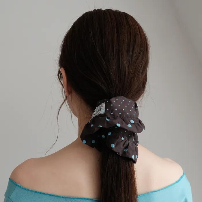 Polka Dot Ruffle Scrunchie (brown)
