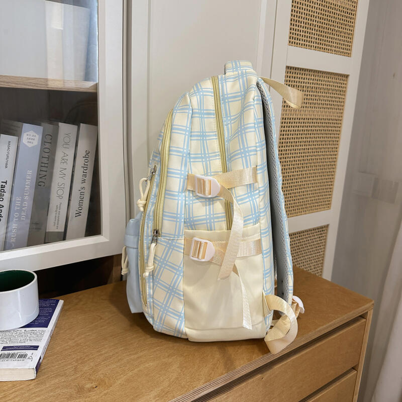 Trendy Plaid Nylon Backpack – Stylish & Durable School Bag for Women, Men, and Teens