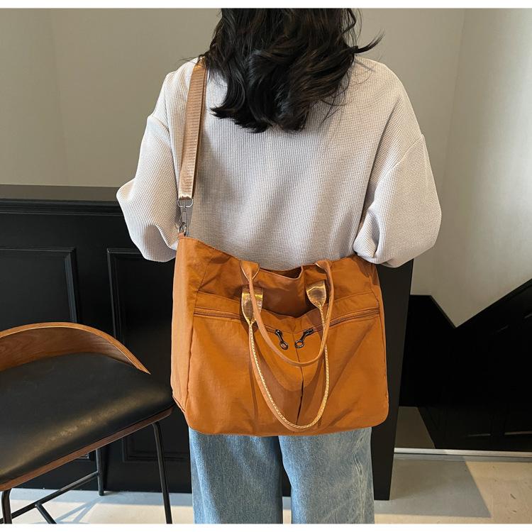 Canvas Bag Women's Large Capacity  New Summer Versatile Messenger Bag Casual College Student Tote Bag