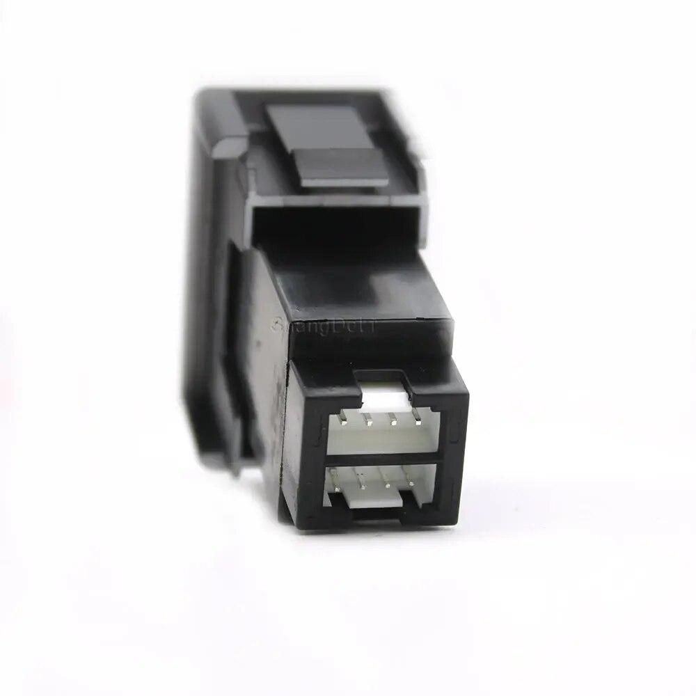 Car Quick Charger TYPE-C PD USB Interface Socket Charging Outlet Power Adapter for Suzuki SX4 Swift Vitara New Alto Ciaz Splash