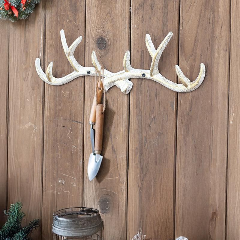 Retro Wall Mounted Iron Art Deer Antler Decorative Ironwork Hook Wall Key Holder Decoration Home Wall Decoration Clothes Rack