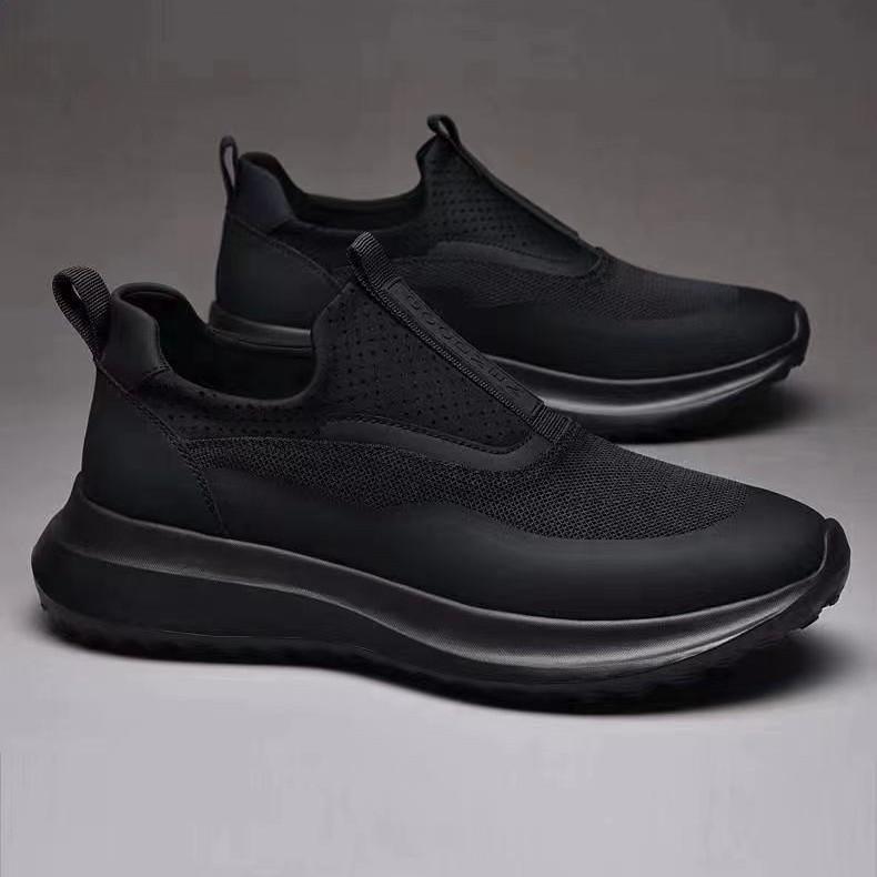 Summer New Men's Casual Sports Trendy Shoes Low-top Round Head Sports Shoes Soft-soled Shoes Trendy and Breathable Thick-soled Men's Shoes