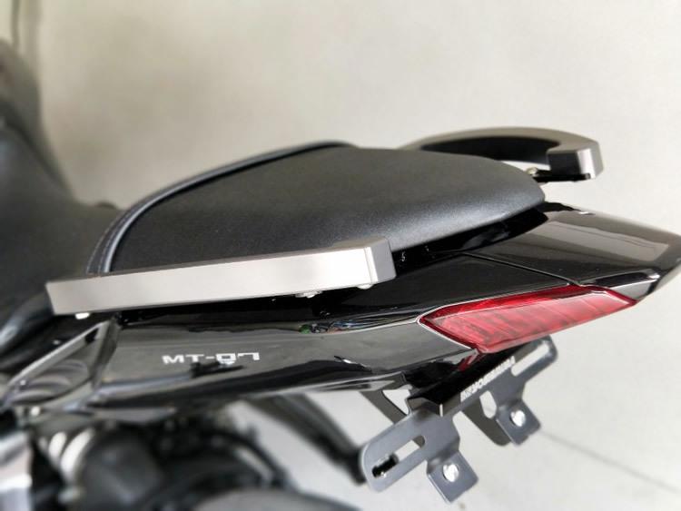 Yamaha MT-07/FZ07 CNC Rear Handrail and Luggage Rack Tail Wing