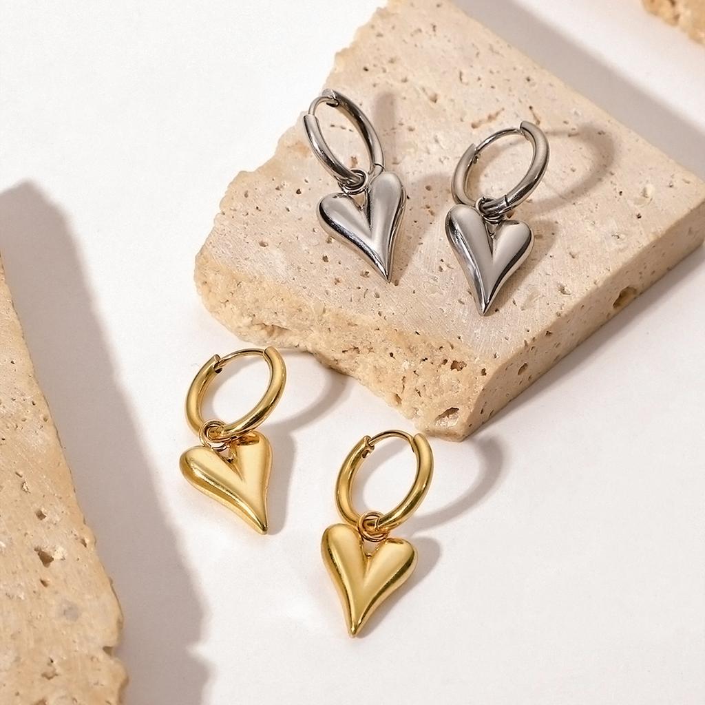 Pendientes Aro Huggie Corazón Chic de Acero Inoxidable con Colgante Color Dorado Libres de Deslustre Moda Tendencia Circonita para Mujer Bisutería