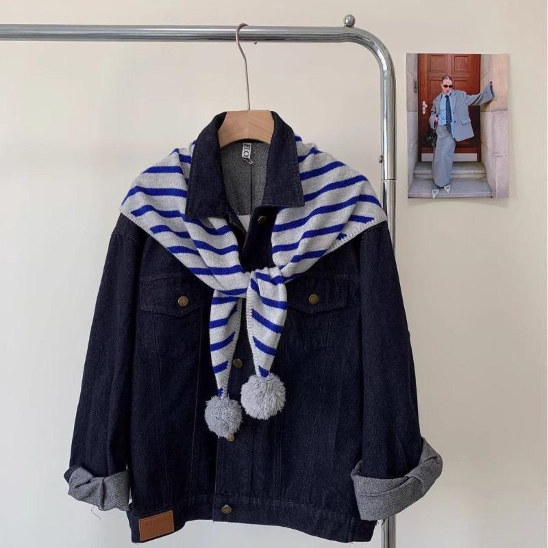 

Ladies Striped Ball Scarf New Christmas Warm Knitted Scarves Korean Style Casual Versatile Woman Triangular Shawl Onesize синій
