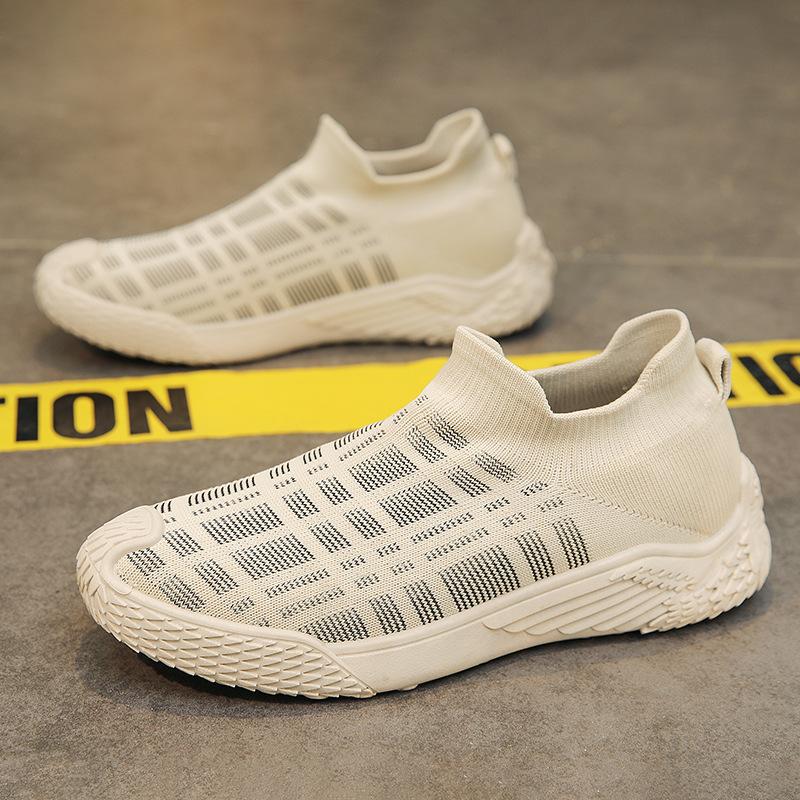 

Men s shoes 2025 spring new breathable fly-woven mesh soft-soled socks shoes men s lazy one-pedal casual trendy shoes 39 бежевый