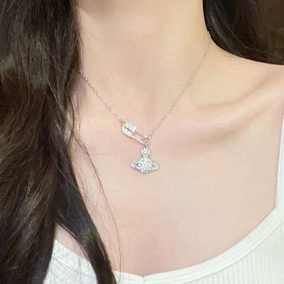 Yaz İmparatoriçesi Satürn Kolye Ucu Kolye: Kadınlar İçin Gezegen Tasarımlı Köprücük Kemiği Zincirli Broş, İdeal Doğum Günü Hediyesi