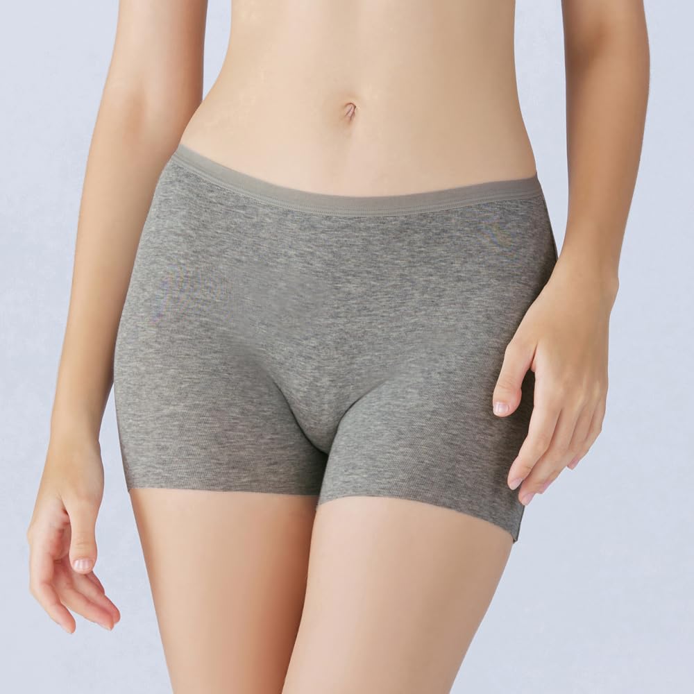 Regular deep HZ5162 shorts, comfortable, seamless, 85% cotton, cut, one-quarter length,