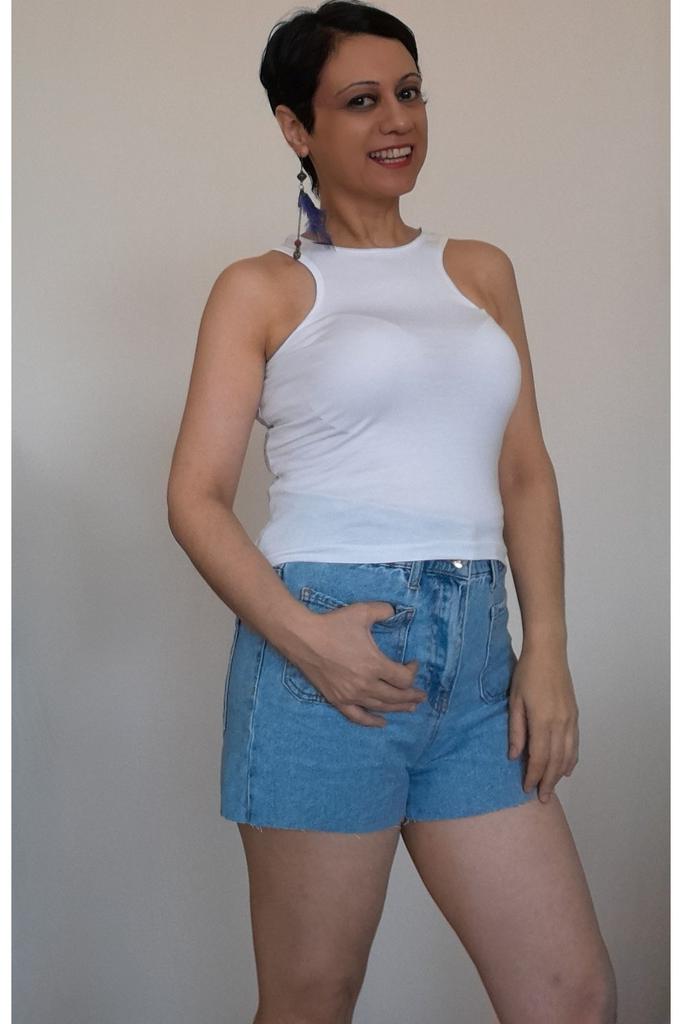 Damen Style Übergröße T-Shirt Weiß gekämmte Baumwolle Viskose T-Shirt mit Seitenfenster-Detail vorne und hinten