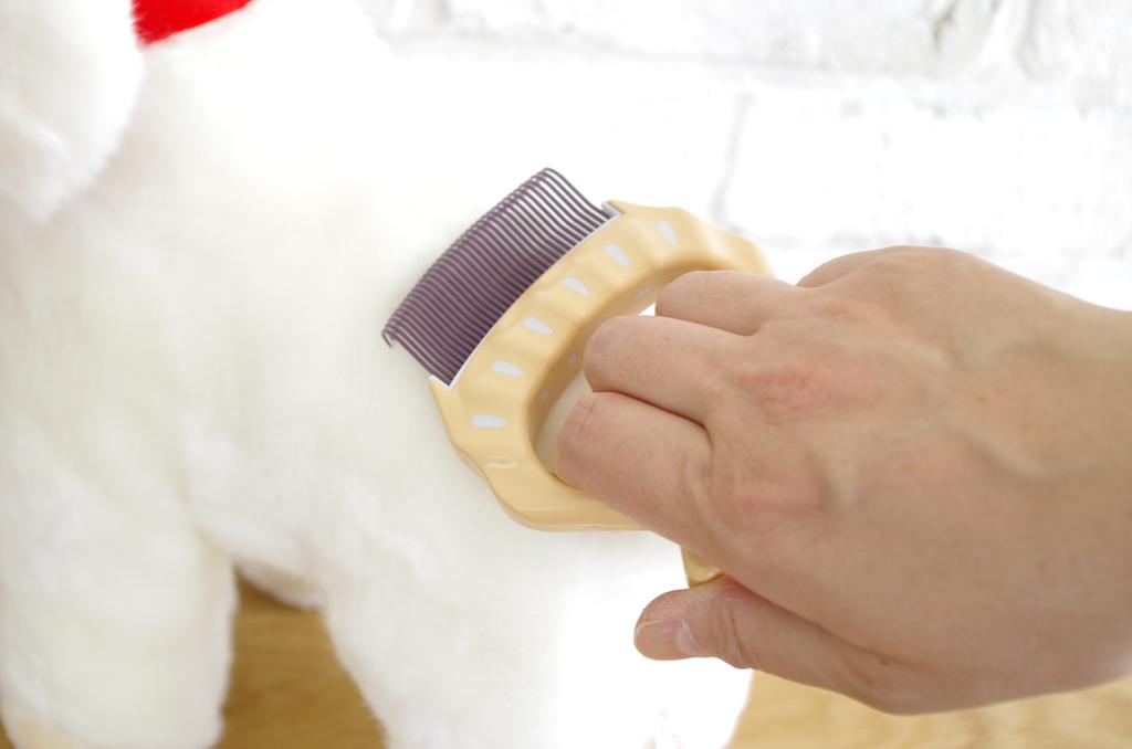 Deatribe Weiche Bürste für Hunde und Made in Japan Pirocomb(R) Katzen, E1,