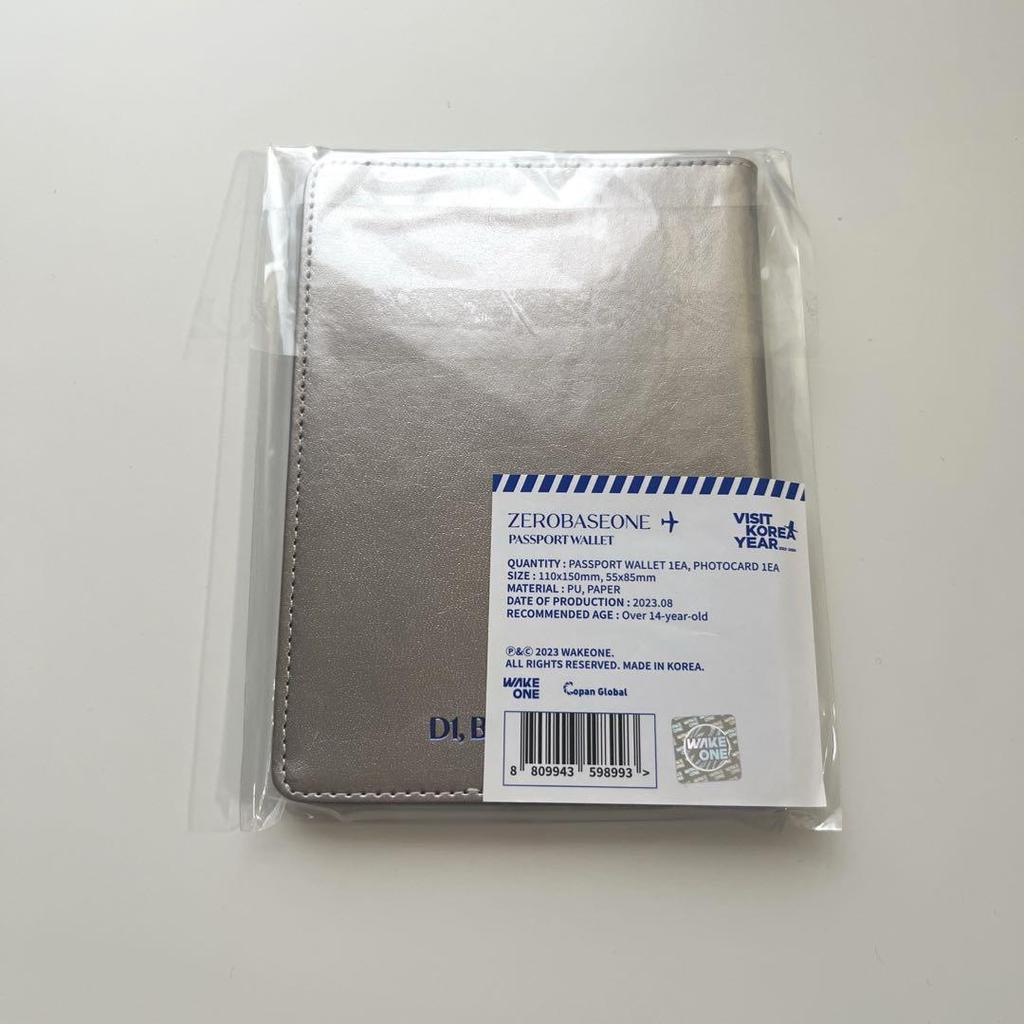 [USED] ZEROBASEONE Korean Pop-Up Passport Wallet