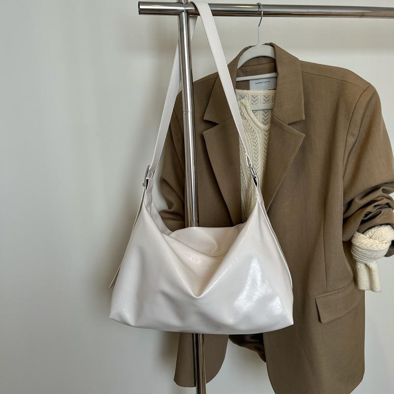 

Повседневная сумка большой вместимости для отдыха, женская, 2025, новая, для поездок на работу, универсальная, на плечо, сумка-мессенджер, весенне-летняя сумка-тоут белый