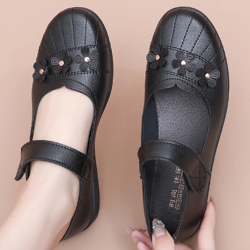 Spring and Summer Shoes, Sandals, Comfortable Soft-soled Leather Shoes, Flat-soled Non-slip Medium-sized Elderly Retro Single Shoes