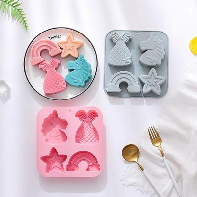 Stampi in Silicone Arcobaleno a Stella a 4 Fori per Cioccolato, Stampi per Gelatina Unicorno, Biscotti, Candele Profumate a Sirena, Decorazioni per Feste di Compleanno, Regalo Sapone