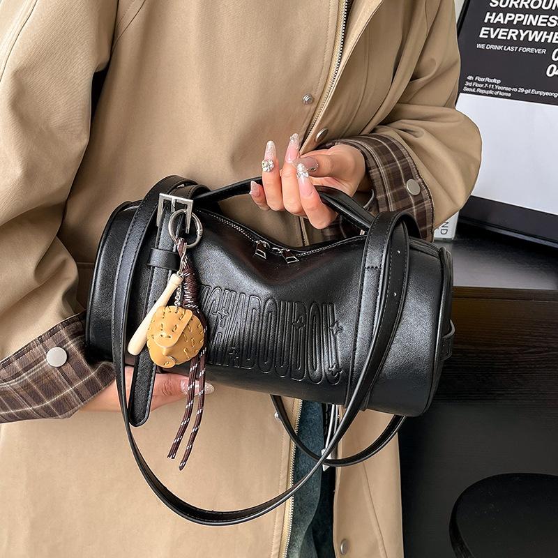 Popular retro Maillard texture portable soft leather cylindrical bag women's versatile simple multi-back pillow bag