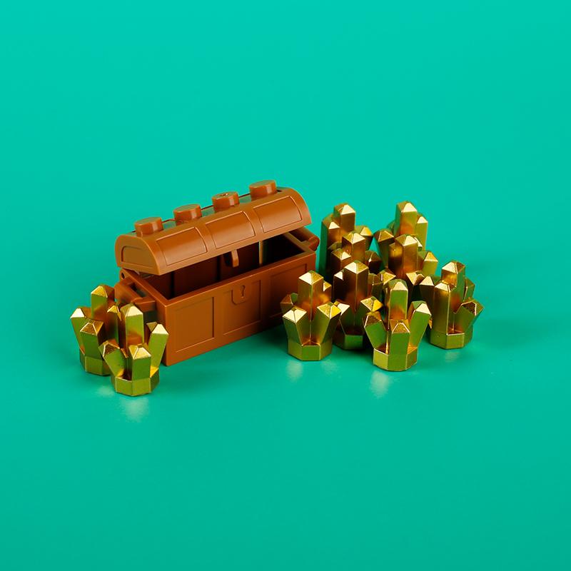 

Банкомати, дорогоцінні золоті яйця, руда, діаманти, будівельні блоки, дорогоцінні сейфи, дерев яні бочки, банківські картки, цеглини, іграшки