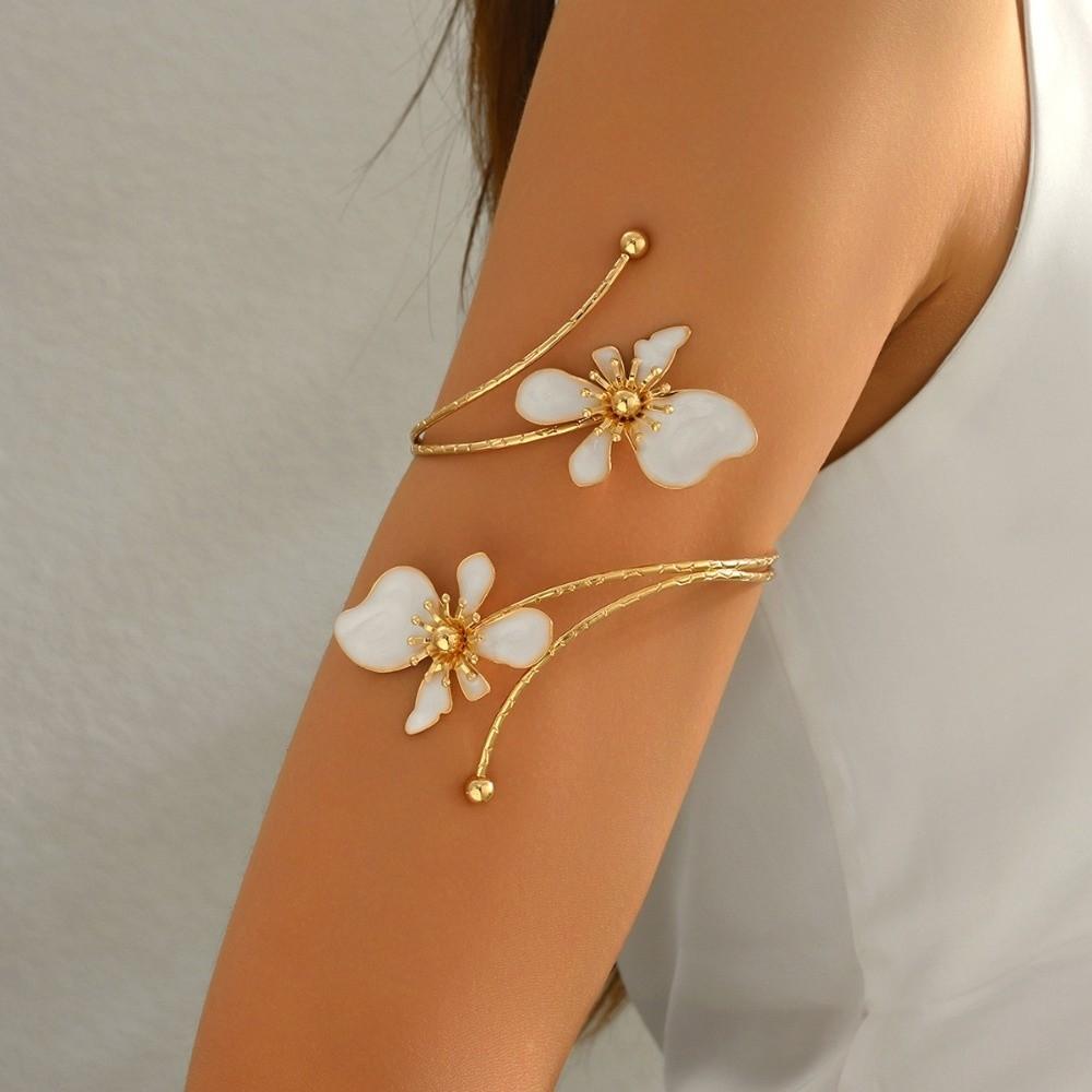 Enamel Glaze Craft Floral Open Cuff Armlet Gold Color Spiral Arm Bracelet New Open Arm Ring  Women