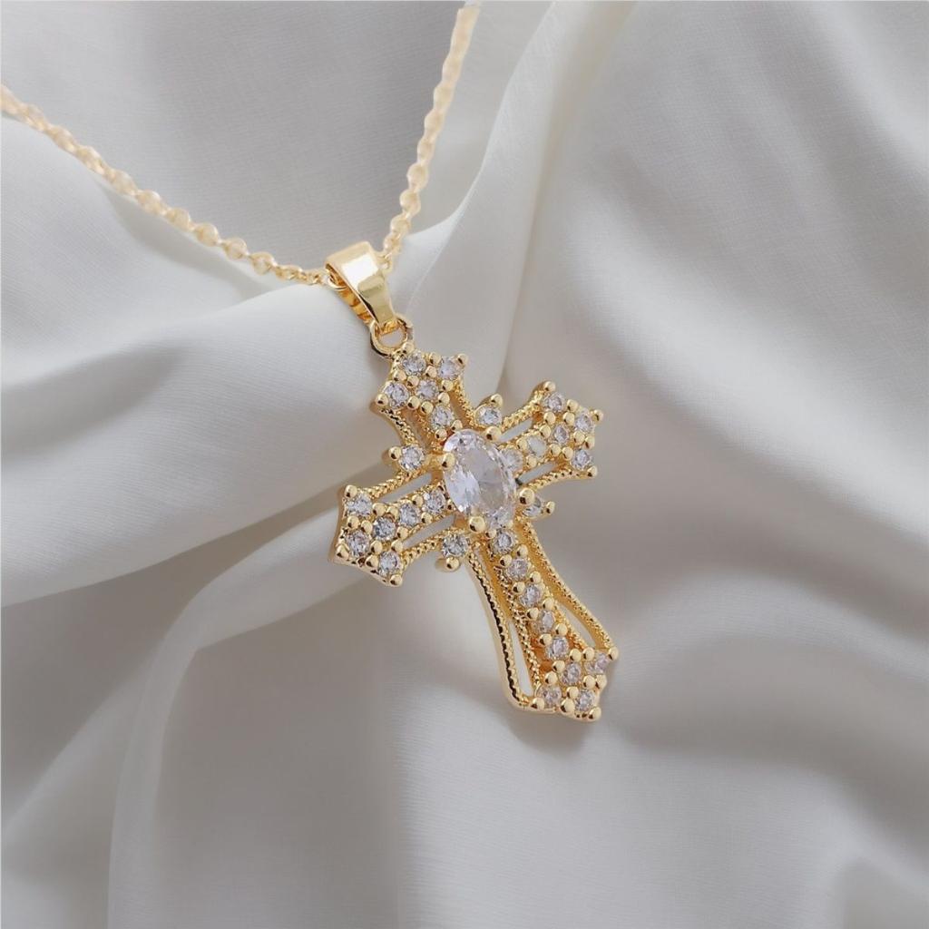 White Zircon Cross Necklace, Sparkling Diamond Pendant Collar Chain for Women