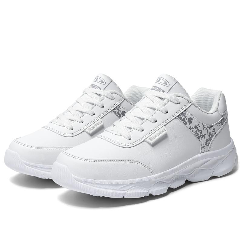 

Мода 2024 года, новый стиль, модные кожаные кроссовки для девочек на четыре сезона, легкая мягкая подошва, универсальная повседневная обувь для путешествий, бесплатная доставка 40 белый