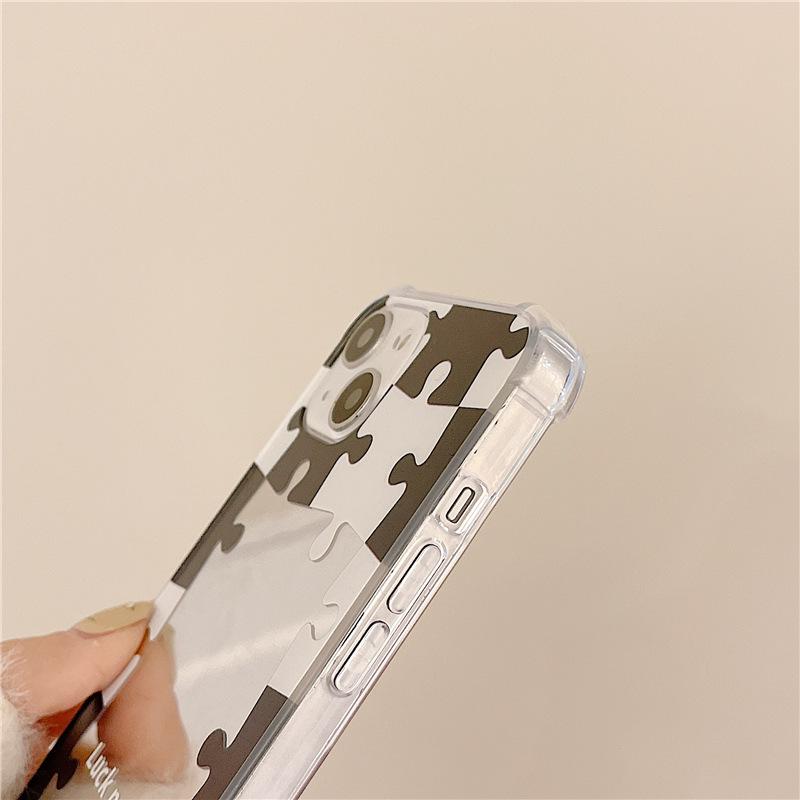 Zhitai Mirror Phone Case for iPhone 11/12/16 Pro, Apple 14, Huawei P50, and Honor 90.