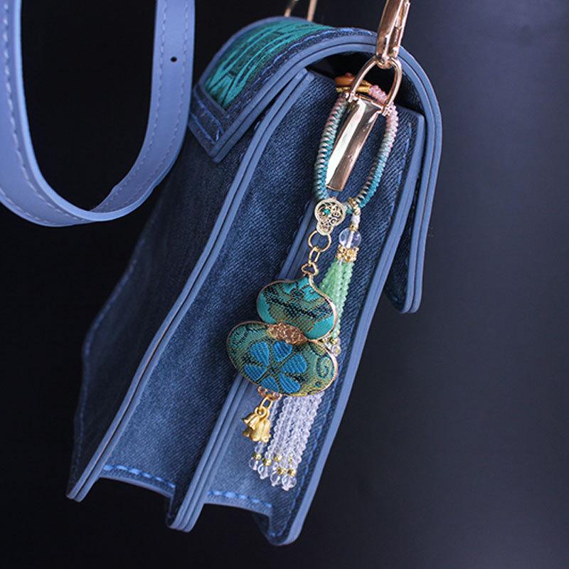 Finished Song Brocade Green Gourd Pendant Brooch: Chinese Style Qipao Accessory