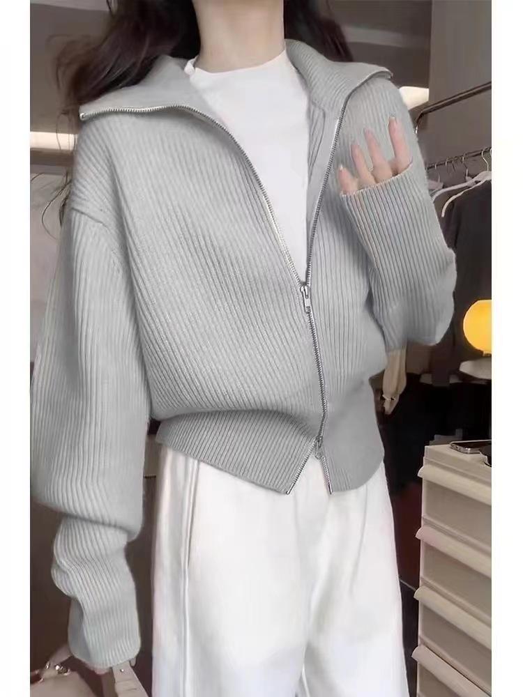 Zipper lapel knitted cardigan women's autumn and winter new large size loose lazy style casual turtleneck white sweater jacket